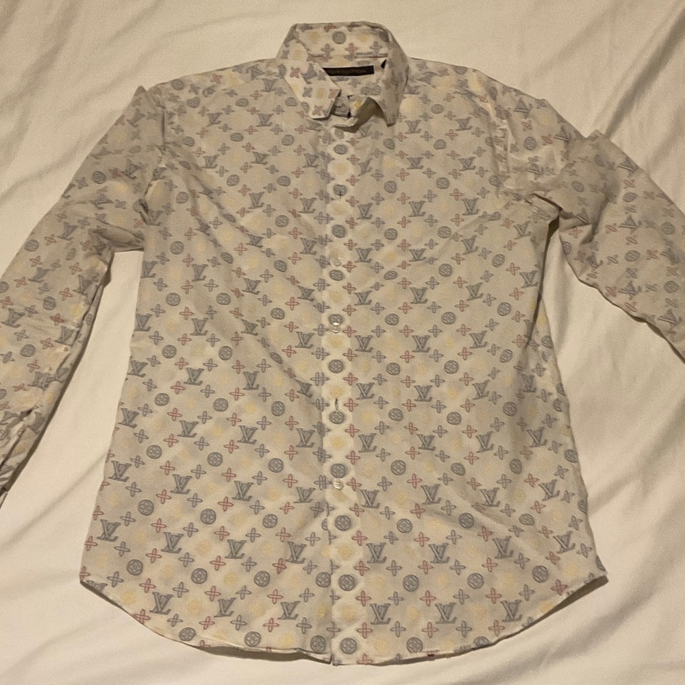 Authentic Louis Vuitton White and Blue Patterned Shirt